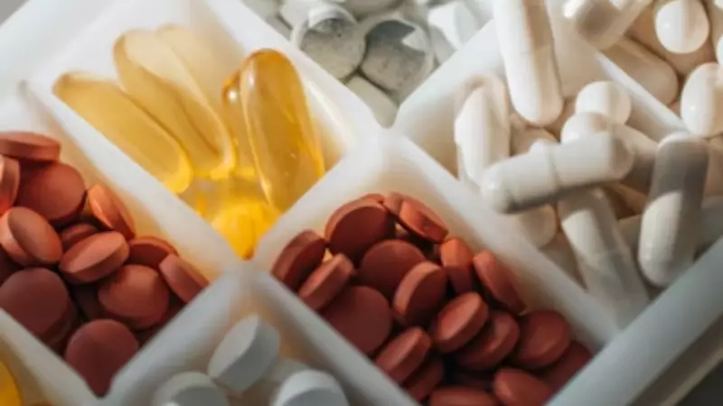 5 Key Supplements for Slowing Ageing: What Science Says