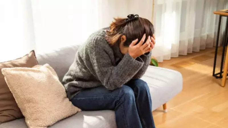 6 Expert Tips to Prevent Seasonal Depression as Winter Approaches