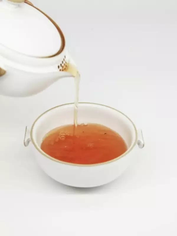 7 World-Famous Teas: From Darjeeling to Matcha & Beyond
