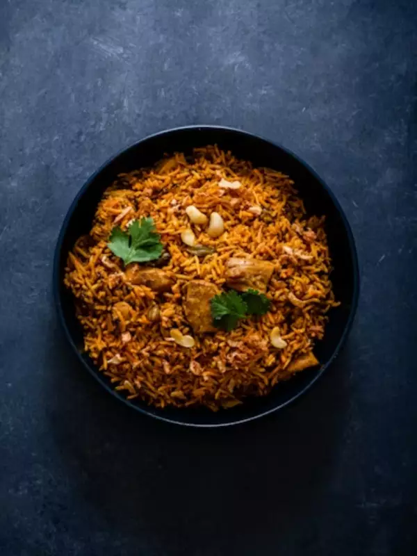 8 Indian Foods That Master Both Sweet and Savoury Flavours