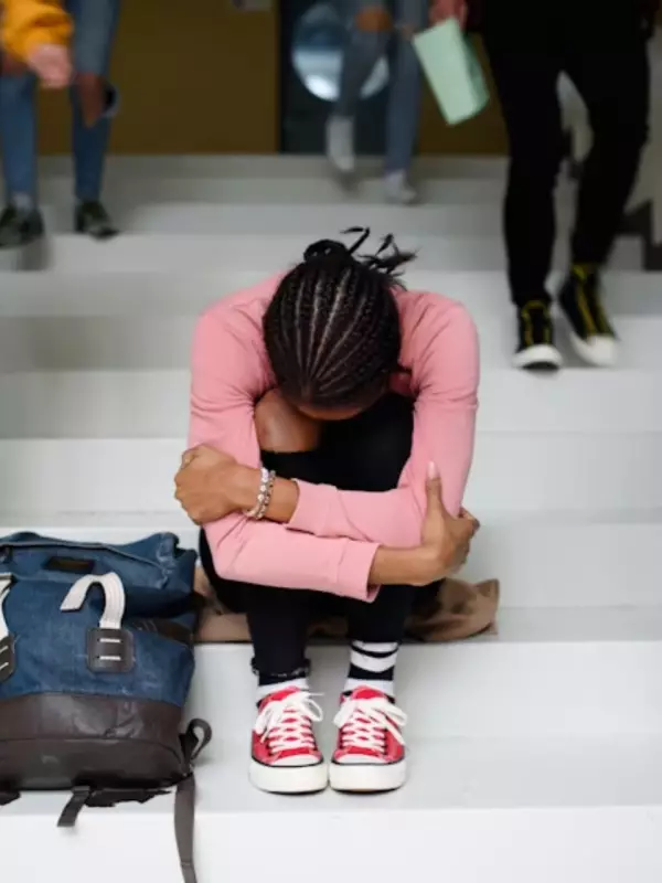 8 Powerful Books That Masterfully Explore Trauma & Vulnerability | Must-Read Literary Gems