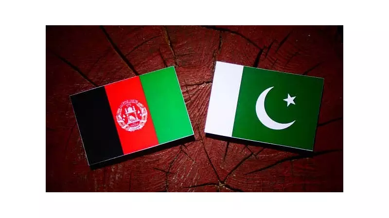 Afghan-Pakistan Peace Talks Extend to Third Day as Trump Renews Mediation Offer