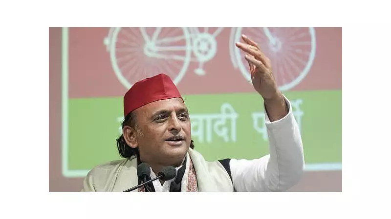 Akhilesh Yadav Alleges BJP Knew Voter Count to be Removed, Links to Fake Aadhaar