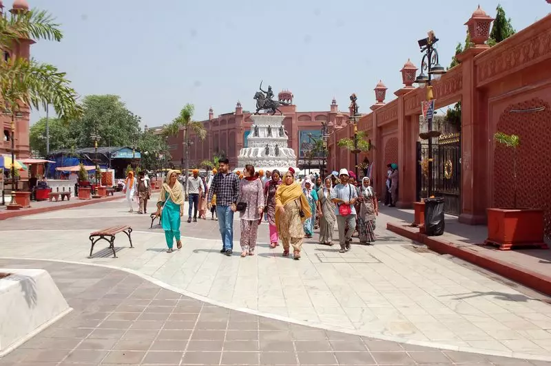 Amritsar MLA Ajay Gupta Announces Rs 41 Crore Road Project