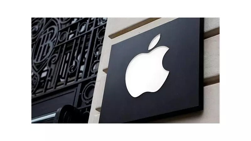 Apple Shakes Up AI Race: Partners With Google Gemini to Supercharge Siri