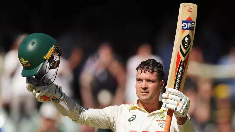 Ashes 2025: Carey & Khawaja Steer Australia Ahead After Smith's Vertigo Woe