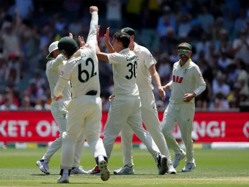 Ashes 3rd Test: Australia Set England Mammoth 435-Run Target at Lunch on Day 4