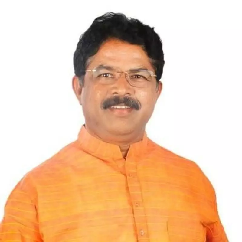 Ashoka Slams Priyanka Gandhi: Silent on Kannadiga Rights, Vocal for Kerala Leader