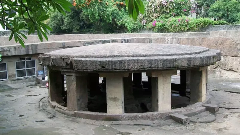 ASI Launches QR Virtual Tour at Pune's 12th-Century Pataleshwar Caves