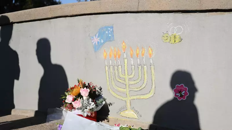 Australia Plans Gun Buyback After Bondi Massacre, Surfers Honour Victims