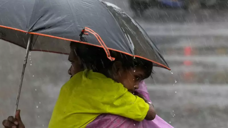 Bay of Bengal Low-Pressure System Weakens: Coastal West Bengal to Experience Mild Showers