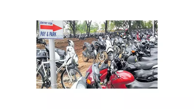 Bengaluru to Introduce On-Street Parking Fees in CBD, Hebbal, Yelahanka