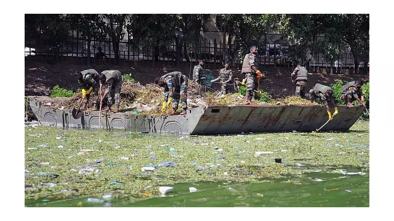 Bengaluru's 33-KM Mega Cleanliness Drive: Civic Bodies Unite