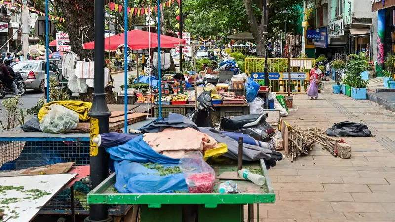 Bengaluru's Gandhi Bazaar Footpath Clearance Fails: Encroachments Return