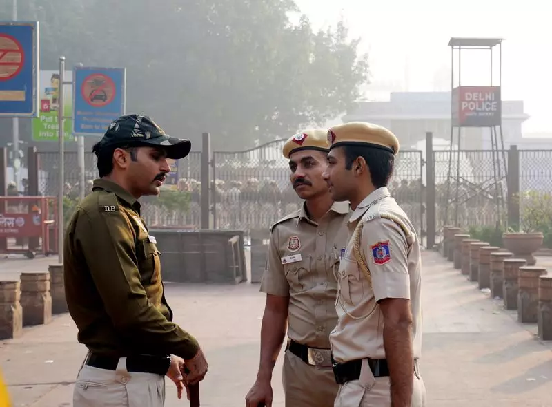 Blast Near Delhi's Red Fort Prompts Traffic Restrictions on Netaji Subhash Marg