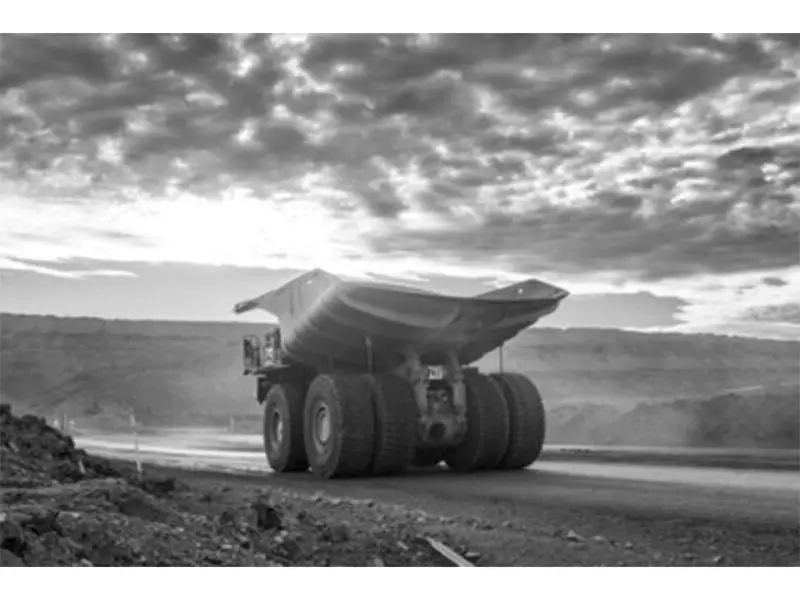 BUMA Australia Secures AU$740 Million Blackwater Mine Contract Extension Through 2030