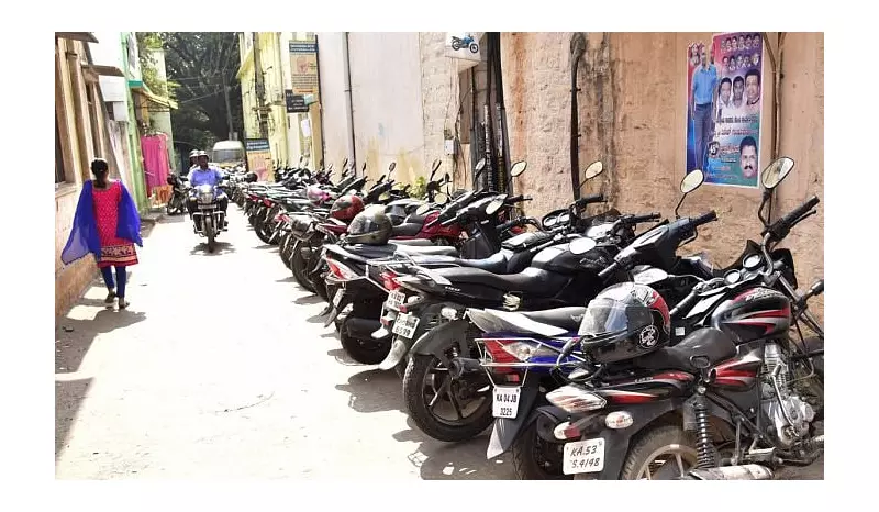 Central Bengaluru Expands Paid Parking: 1,500 New Spots by July