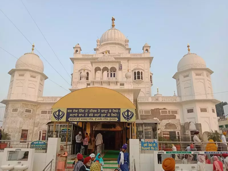 Chamkaur Sahib Honors Sahibzadas Ajit Singh, Jujhar Singh with Grand Procession