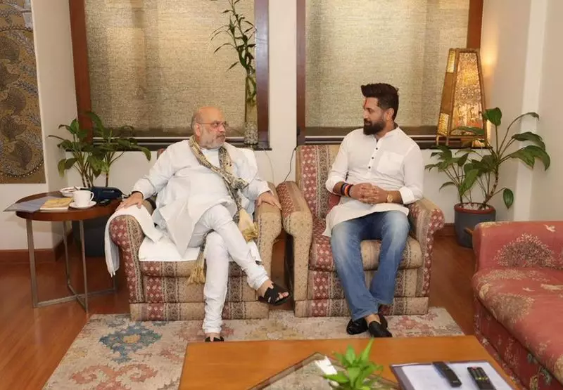 Chirag Paswan Meets Amit Shah, Hails BJP-JDU Seat-Sharing Pact in Bihar Political Chess