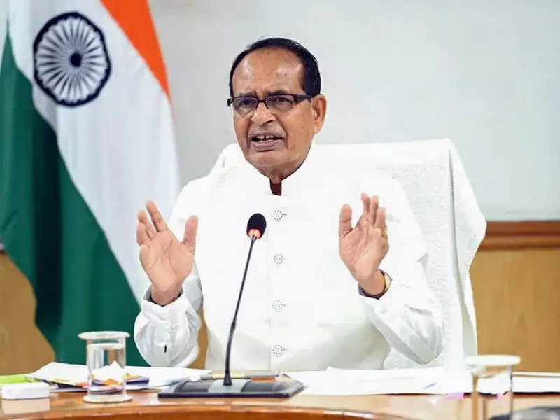 Chouhan Highlights Key Hurdles in Boosting Pulses and Oilseeds Production