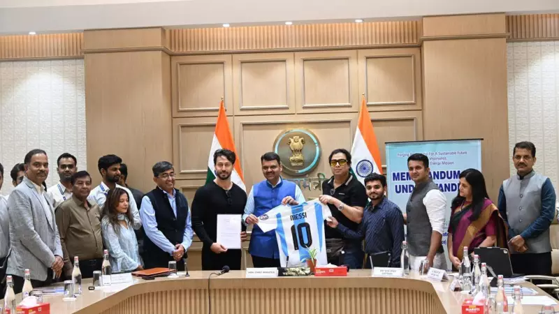 CM Fadnavis Launches Maha-Deva Football Initiative with Tiger Shroff