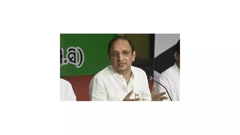 Congress Moves to Disqualify 12 Ambernath Councillors Who Defected to BJP