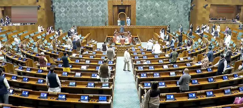 Congress, TMC Slam Removal of Gandhi's Name from MGNREGA Replacement Bill