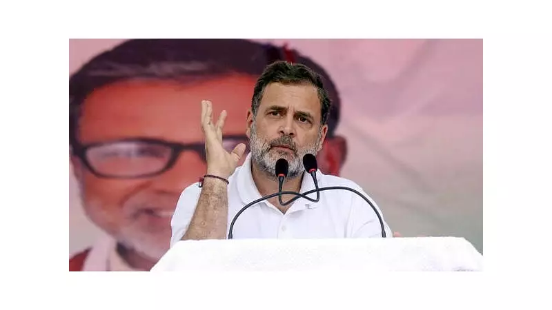 Constitution Day 2025: Leaders Highlight India's Sacred Pledge