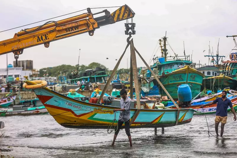 Cyclone Ditwah Threatens Tamil Nadu: 28 Disaster Teams Deployed