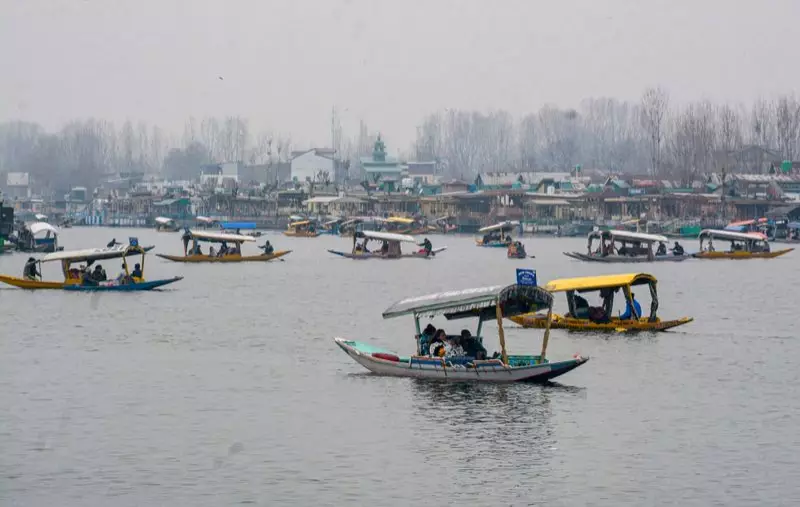 Dal Lake Freezes as North India Shivers: Delhi Hits 3.4°C, UP Towns in Deep Chill