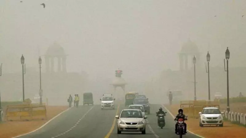 Delhi AQI Nears Severe at 385, Noida Tops Polluted List at 409