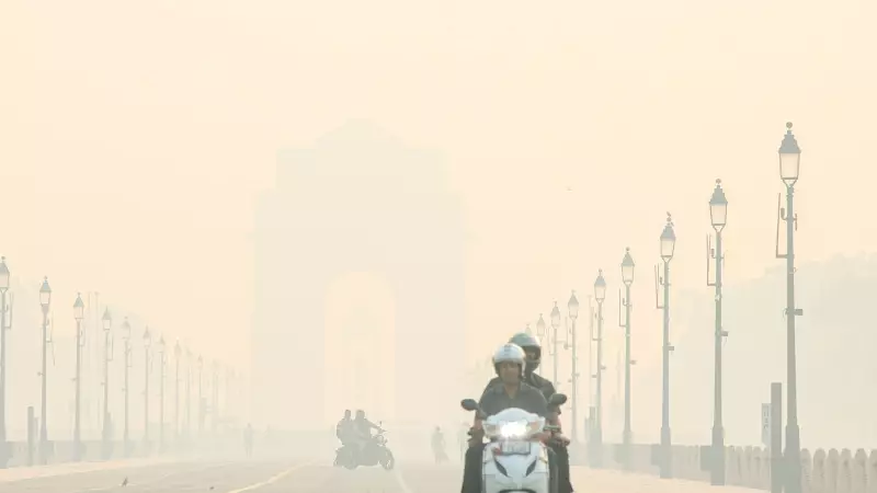 Delhi Chokes as Air Quality Plummets to 'Very Poor' Post-Diwali; BJP and AAP Lock Horns in Political Blame Game