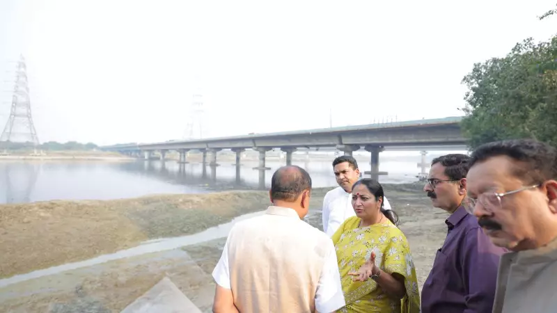 Delhi CM & LG Review Chhath Puja Preparations | Capital Gears Up for Grand Celebrations