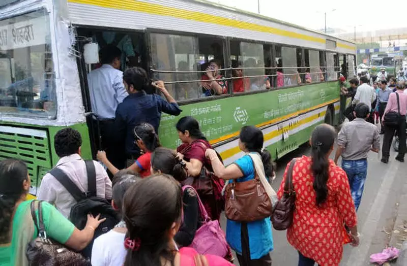 Delhi Govt Launches Bus Route Rationalisation for Better Connectivity