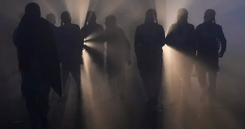 Delhi-NCR Engulfed by Dense Fog, IMD Issues Orange Alert on 29 Dec