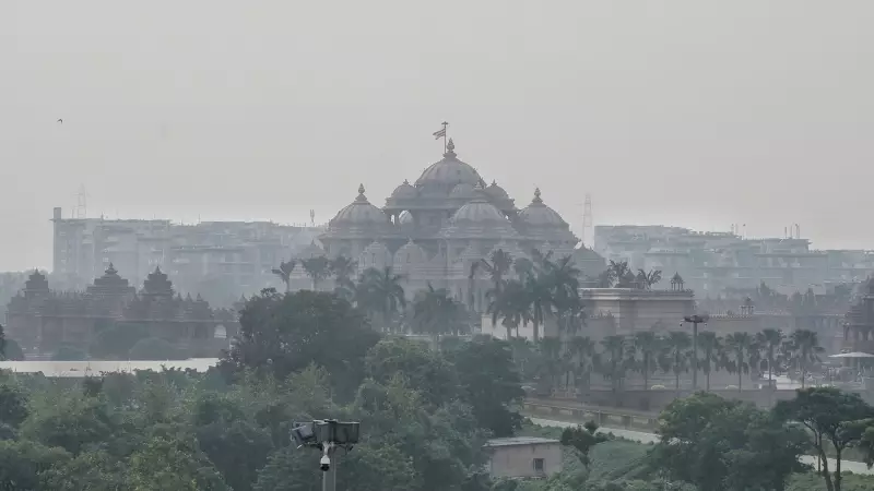 Delhi's Air Quality Plummets to 'Severe' Levels Post-Diwali, Residents Decry 'Gas Chamber' Conditions