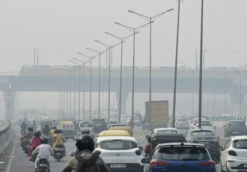 Delhi's BS-VI Vehicle Ban Begins: Non-Delhi Private Cars Barred to Curb Pollution