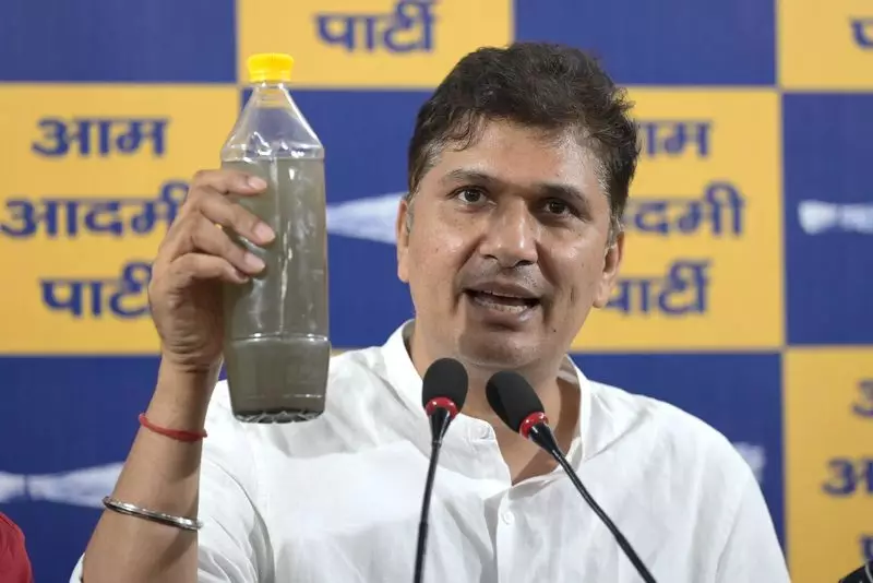 Delhi's Yamuna River in Peril: Shocking Report Reveals Water Quality Unsafe for Bathing