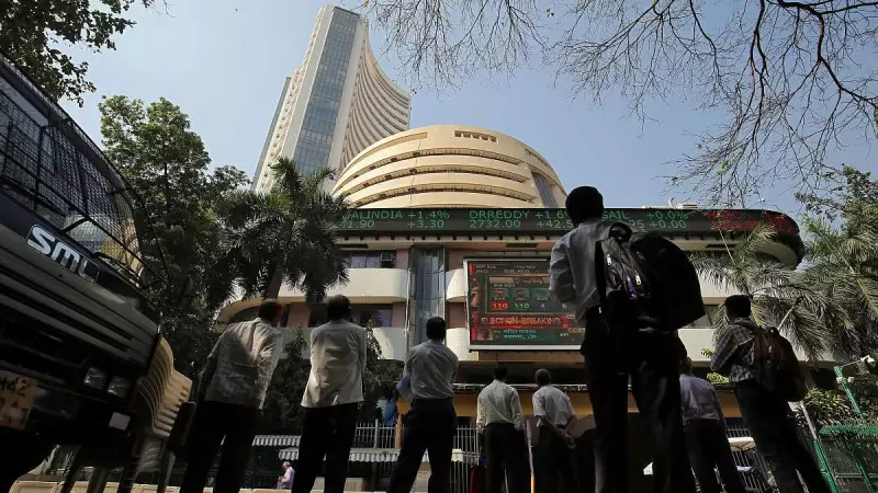 Foreign Funds Flee: Indian Stock Markets Tumble in Early Trade Amid Global Uncertainty