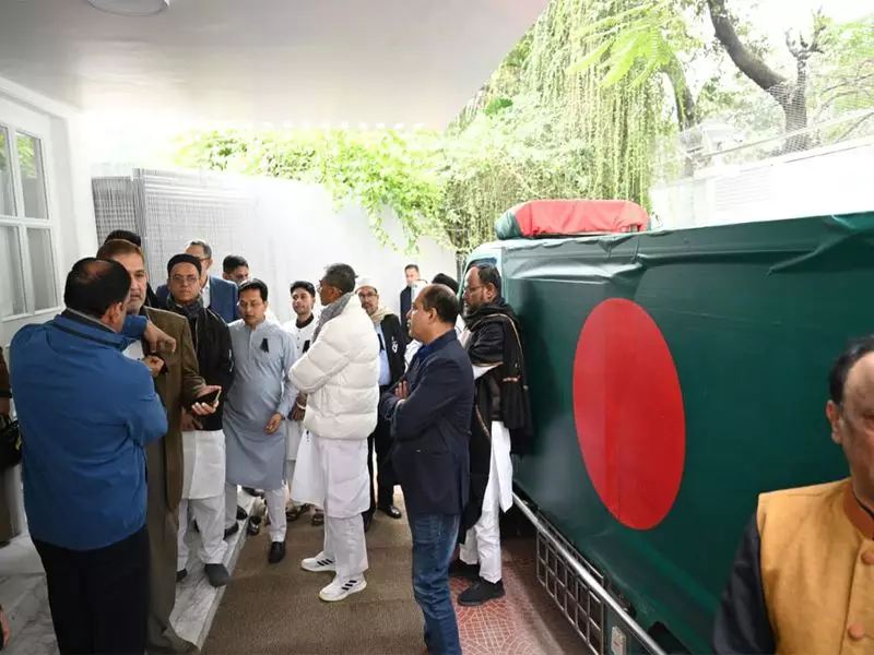 Former Bangladesh PM Khaleda Zia's Family Pays Last Respects Ahead of Janaza
