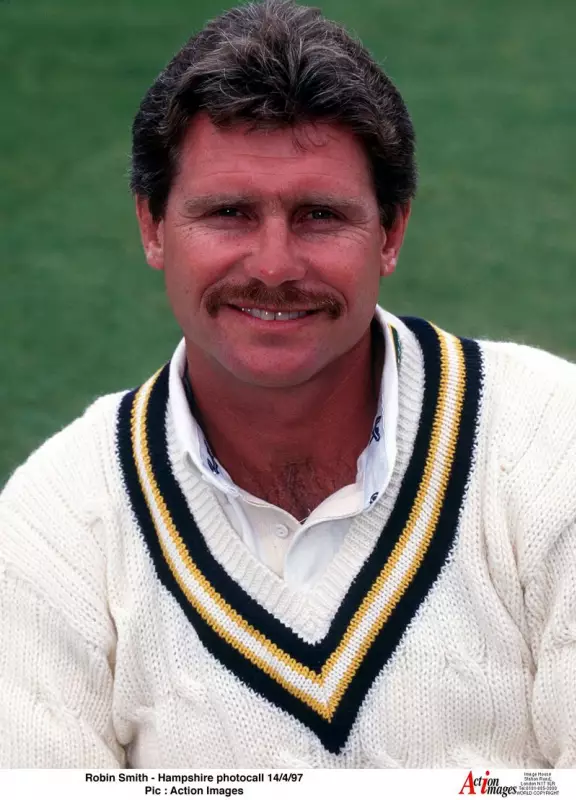 Former England Cricketer Robin Smith Dies at 62 After Battle with Brain Cancer