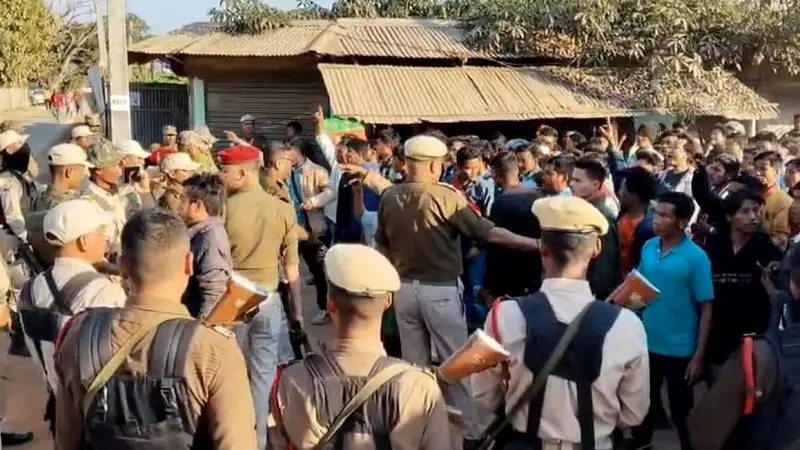 Fresh Violence Erupts in Assam's Karbi Anglong: 1 Dead, 8 Injured