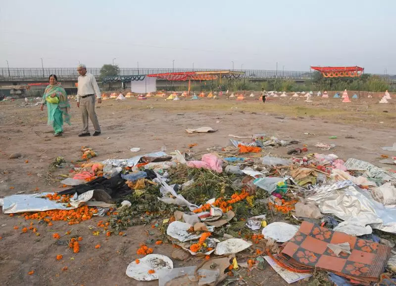 Ghaggar River Banks Drown in Garbage During Chhath Puja Celebrations | Environmental Crisis Deepens