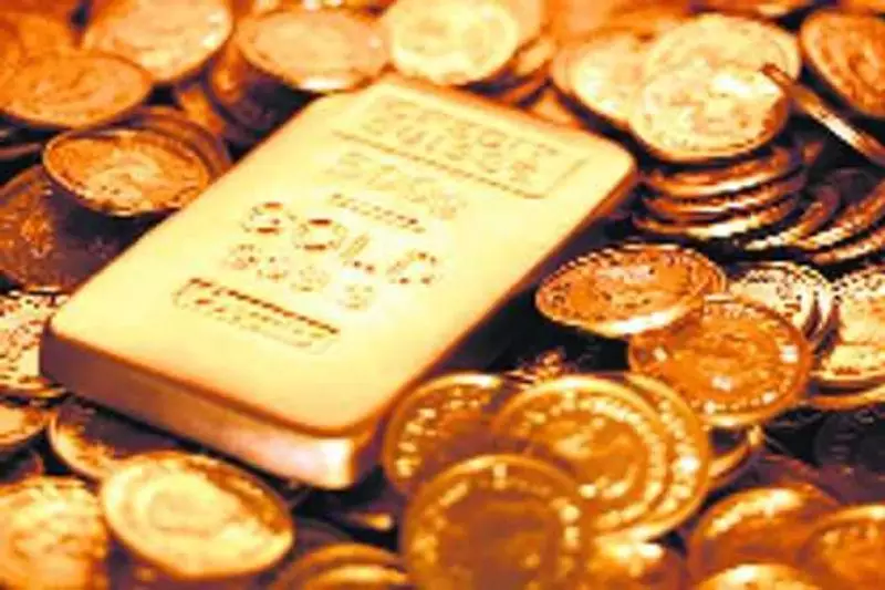 Gold Prices Surge to ₹1.28 Lakh per 10g in Delhi Amid Festive Rush