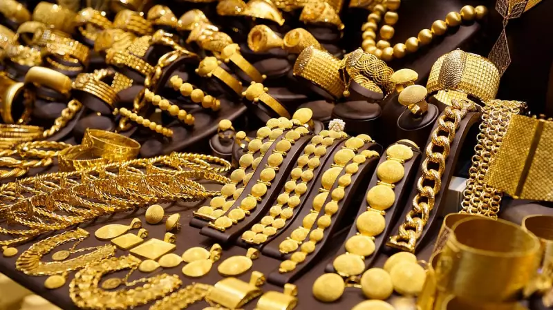 Gold Prices Tumble in Delhi: Trade Optimism Dulls Safe-Haven Demand | Latest Rates
