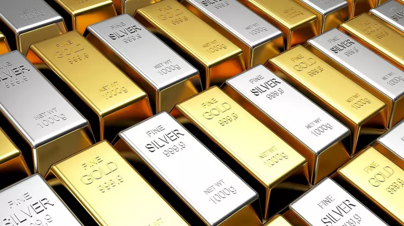 Gold, Silver Futures Slip on MCX: Investors Book Profits Ahead of US Data