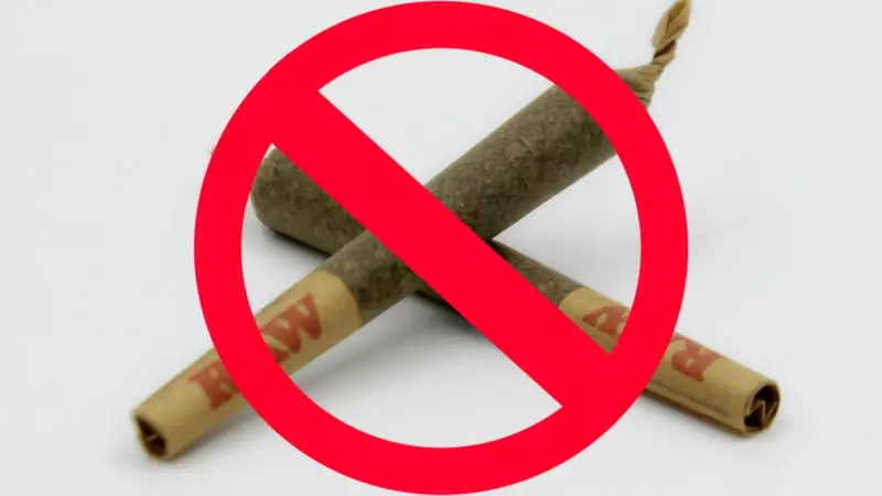 Gujarat Bans Tobacco Rolling Paper & Cones Citing Health Hazards, Drug Abuse