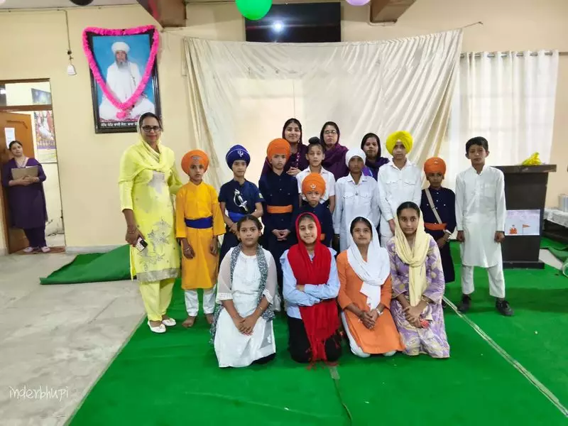 Guru Nanak Dev Prakash Purb Celebrated with Fervor Across Punjab