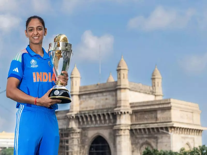 Harmanpreet Kaur's Iconic Trophy Pose Mirrors MS Dhoni's Legendary Moment After Women's World Cup Victory