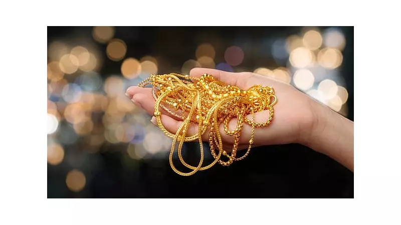 Heartwarming Gesture: UP Village Gets 'Love Barricade' to Protect Children